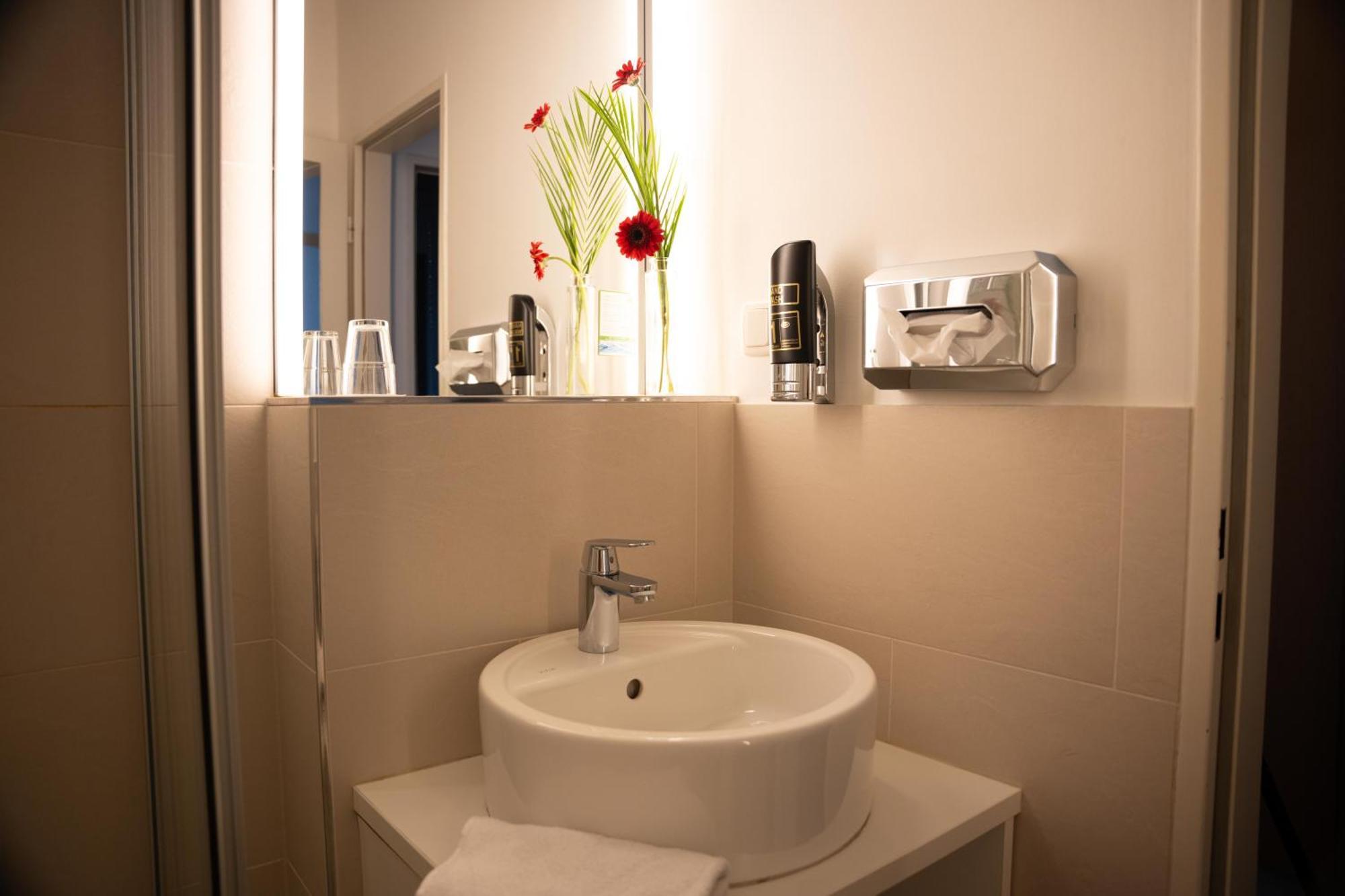 Hotel Medo Koeln 외부 사진